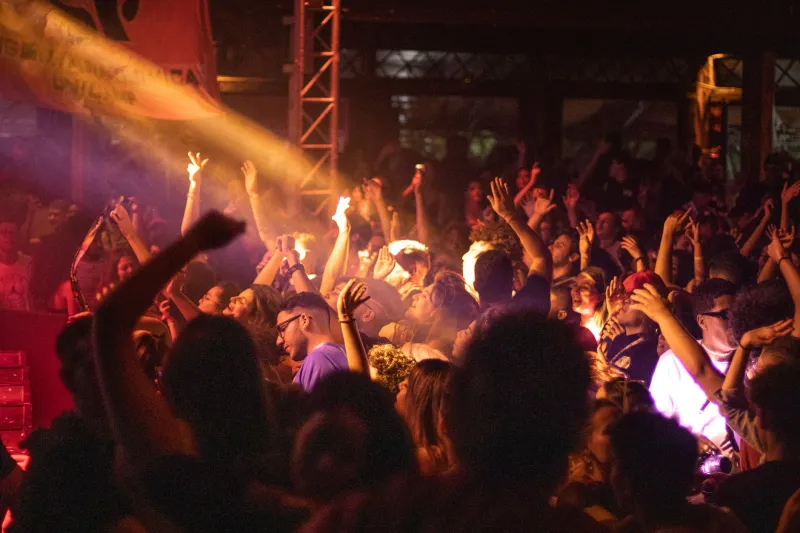 Against the Drop: Why American Club Culture Needs to Learn How to Breathe