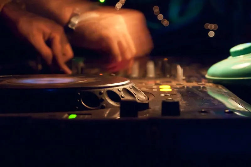 Bridge Burn: The Real Reason Your Genre Switches Kill the Vibe — and What to Do About It